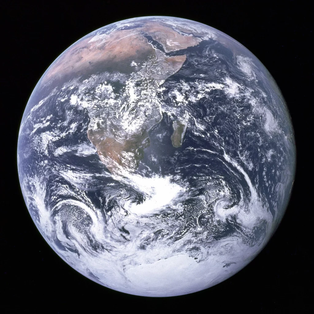 La Terre photographiée par l’équipage d’Apollo 17 en 1972